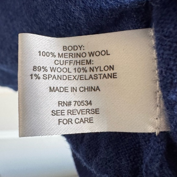 Orvis Merino Wool V-Neck Pullover Sweater Warm Knit Winter Holiday Blue Large - Picture 7 of 7